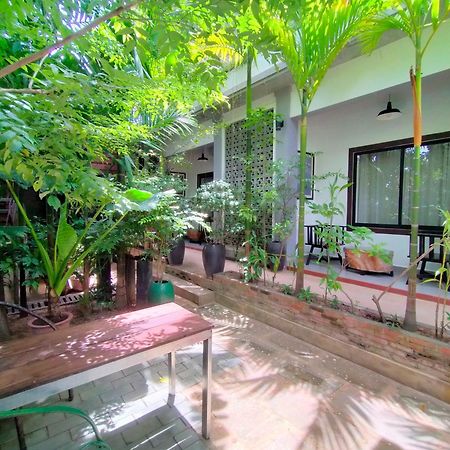 Green Stay Village Siem Reap Bagian luar foto